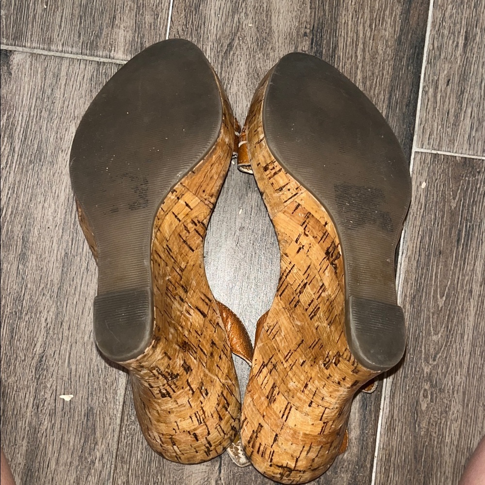 Bakers Brown Wedge Sandals - Picture 6 of 8